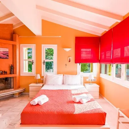 Anna Maria - 3 Bedroom, Private Pool - Sleeps 8 Вилла *