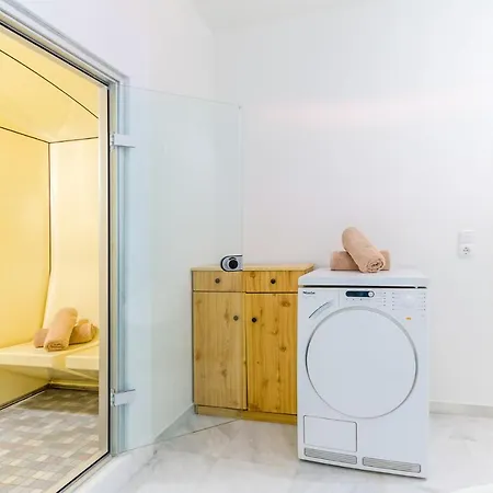 Anna Maria - 3 Bedroom, Private Pool - Sleeps 8