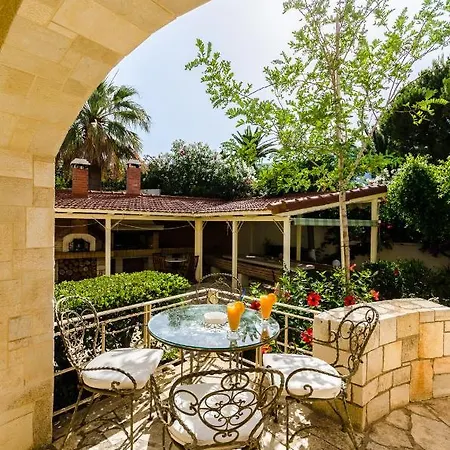 וילה Anna Maria - 3 Bedroom, Private Pool - Sleeps 8
