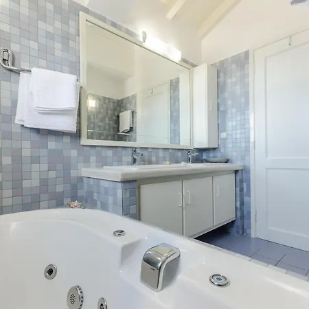 Anna Maria - 3 Bedroom, Private Pool - Sleeps 8 *