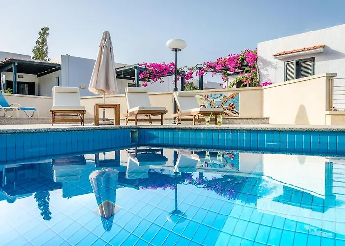 Anna Maria - 3 Bedroom, Private Pool - Sleeps 8 * Hersonissos (Crete)