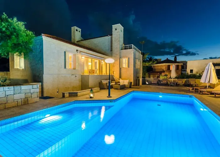 Willa Anna Maria - 3 Bedroom, Private Pool - Sleeps 8