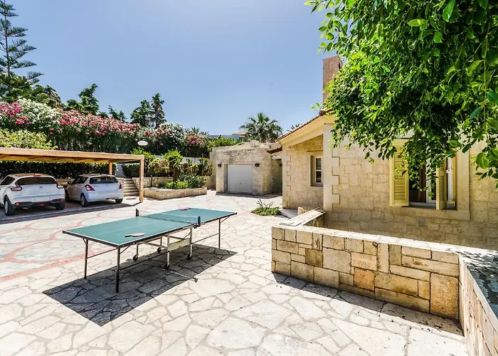 Anna Maria - 3 Bedroom, Private Pool - Sleeps 8 فيلة