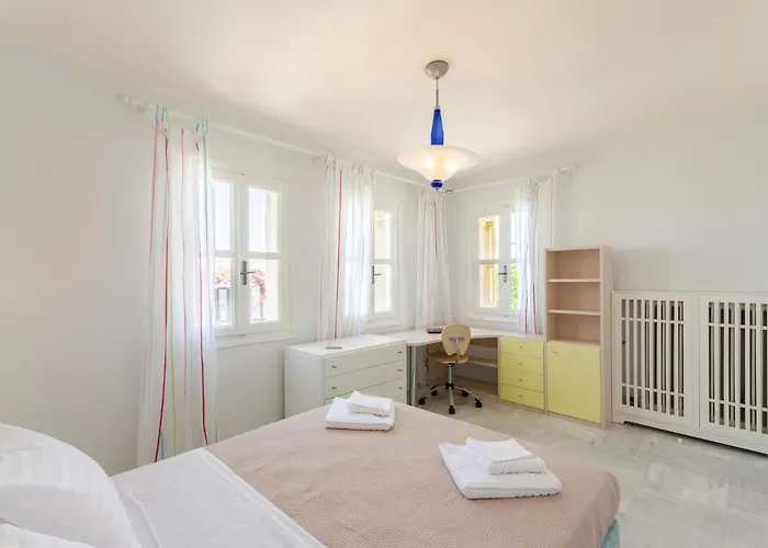 Willa Anna Maria - 3 Bedroom, Private Pool - Sleeps 8 *