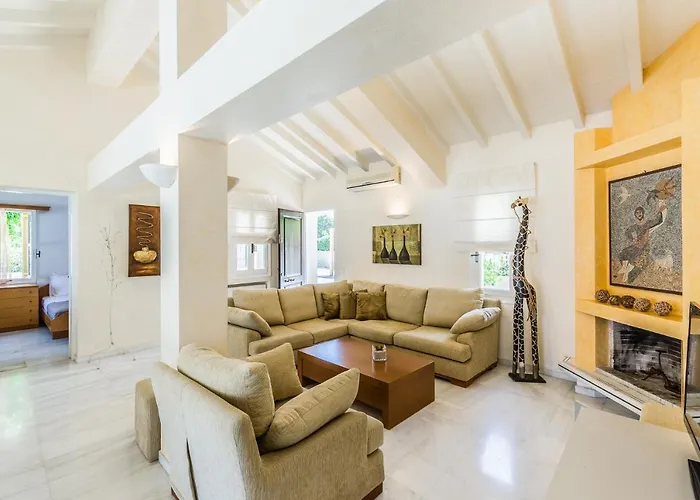 Anna Maria - 3 Bedroom, Private Pool - Sleeps 8 Willa