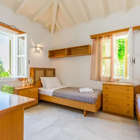 Villa Anna Maria - 3 Bedroom, Private Pool *
