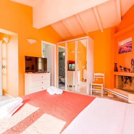 Anna Maria - 3 Bedroom, Private Pool Villa *